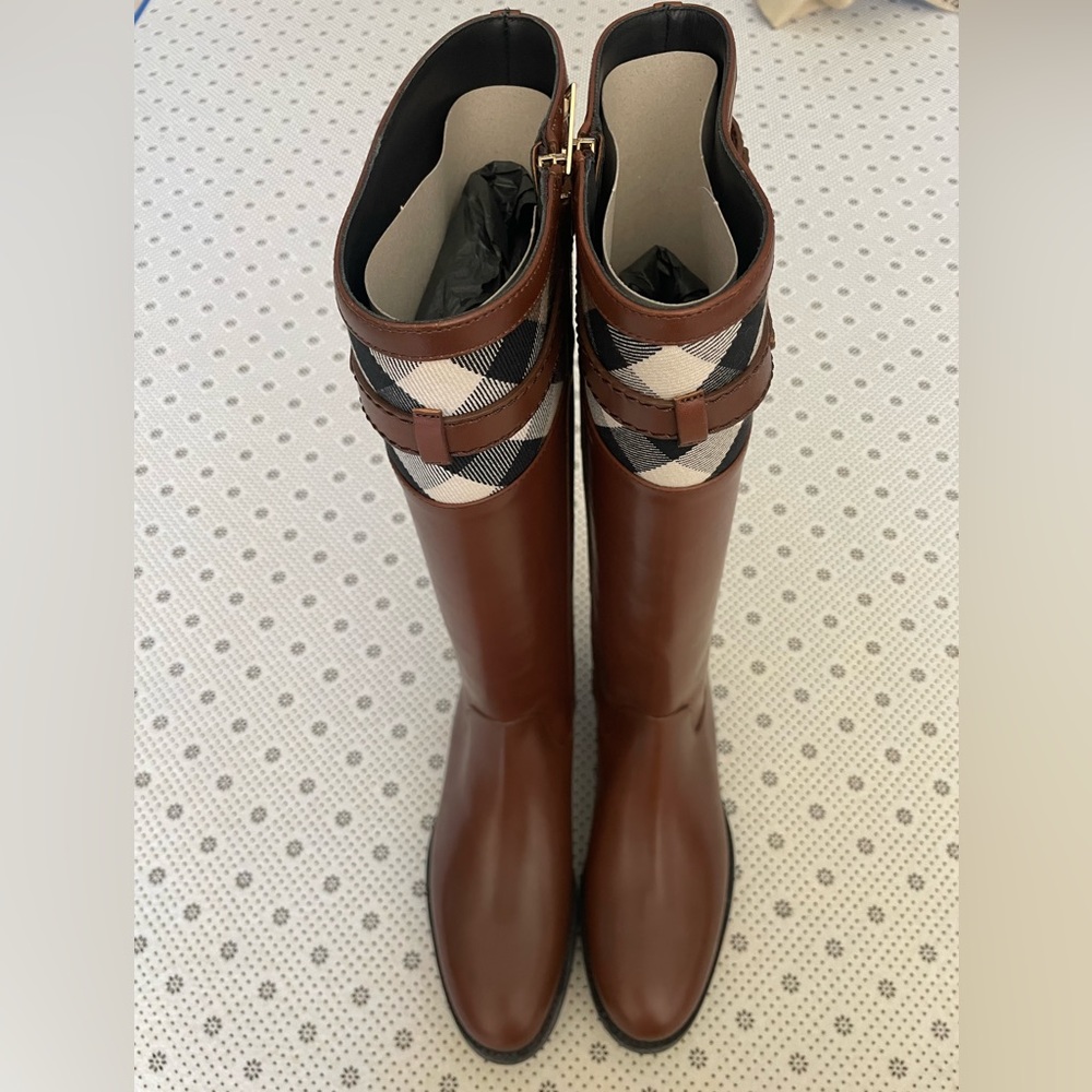 Burberry women boots